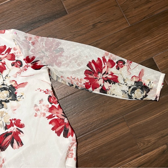 WHBM 14 Peasant Blouse V Neck Floral Long Sleeve White Black Red Tan - Picture 11 of 11